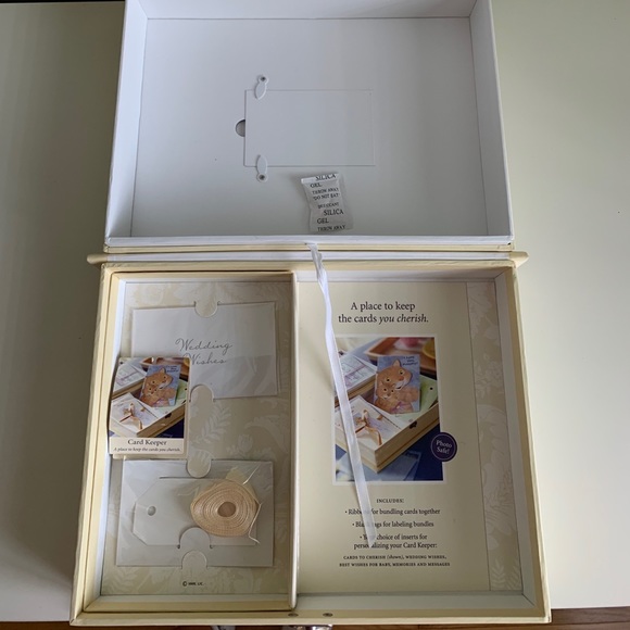 Card Keepsake Box - Picture 4 of 4